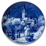 Berlin Design Christmas Plate 1985 Christmas Eve in Bad Wimpfen (English Text)