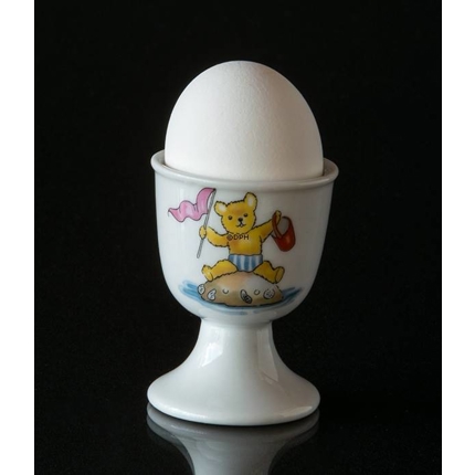 Strömgarden egg cup with teddy bear with sand castle