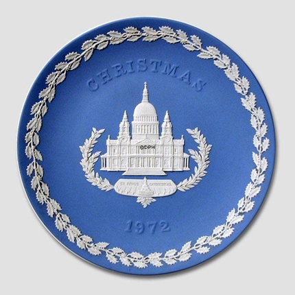 1972 Wedgwood Christmas plate St. Paul's Cathedral