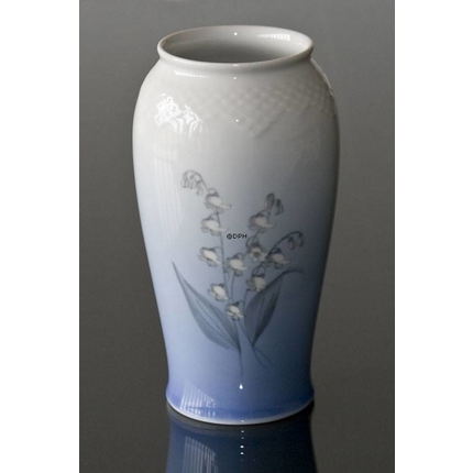 Vase with Lily-of-the-Valley, Bing & Grondahl no. 157-682